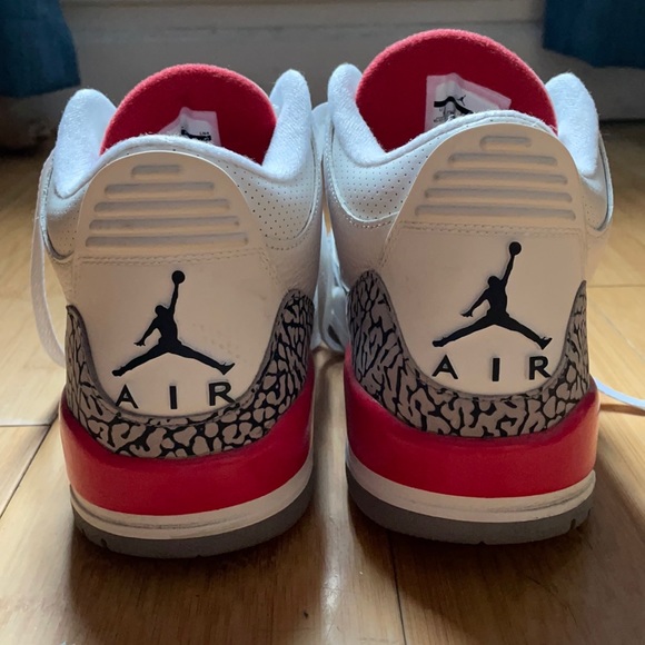 NIKE AIR JORDAN 3 HALL OF FAME LIMITED EDITION SNEAKERS ***COLLECTOR’S ITEM - Picture 3 of 8